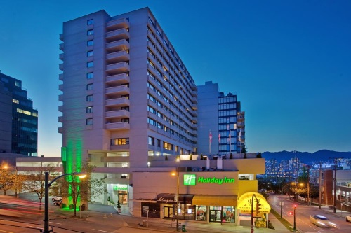 Holiday Inn Vancouver Centre buitenkant